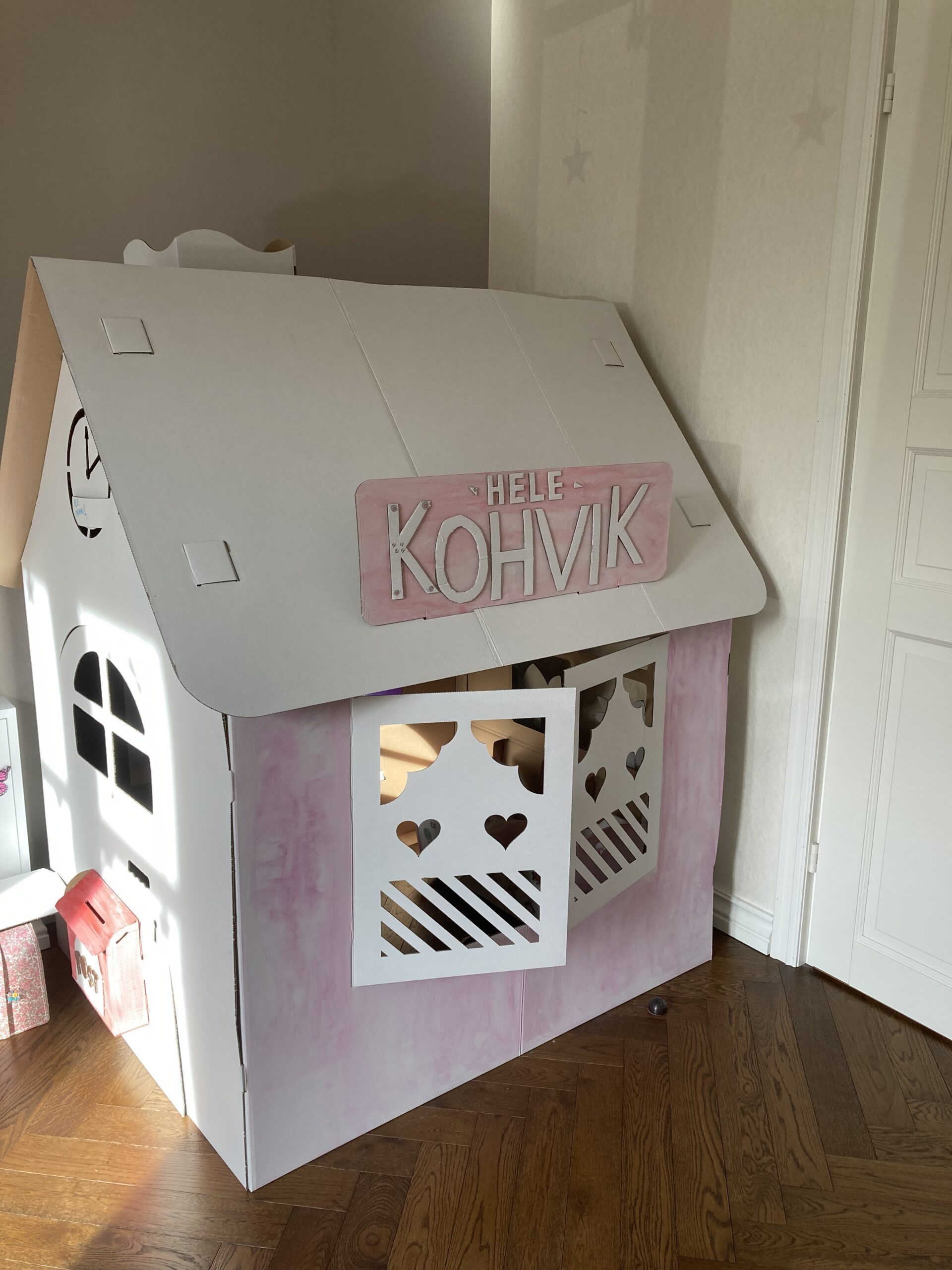 DIY kartonska kućica za djecu - Slika 5