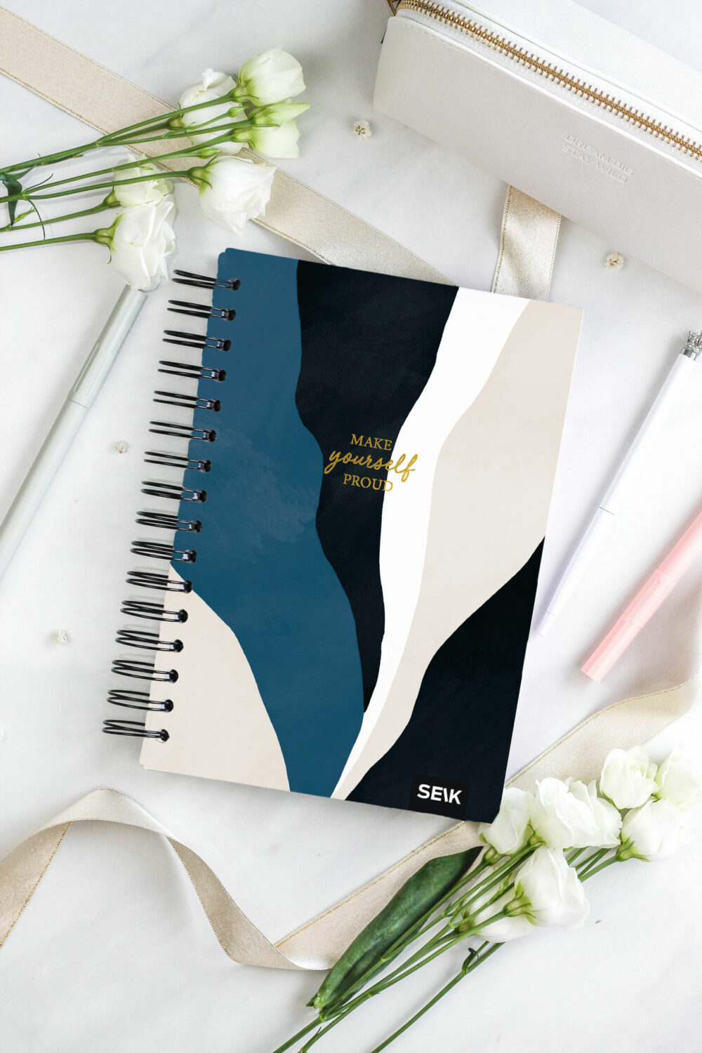 Planer Veseli kalendar (spiralni uvez) - Make yourself proud 2026