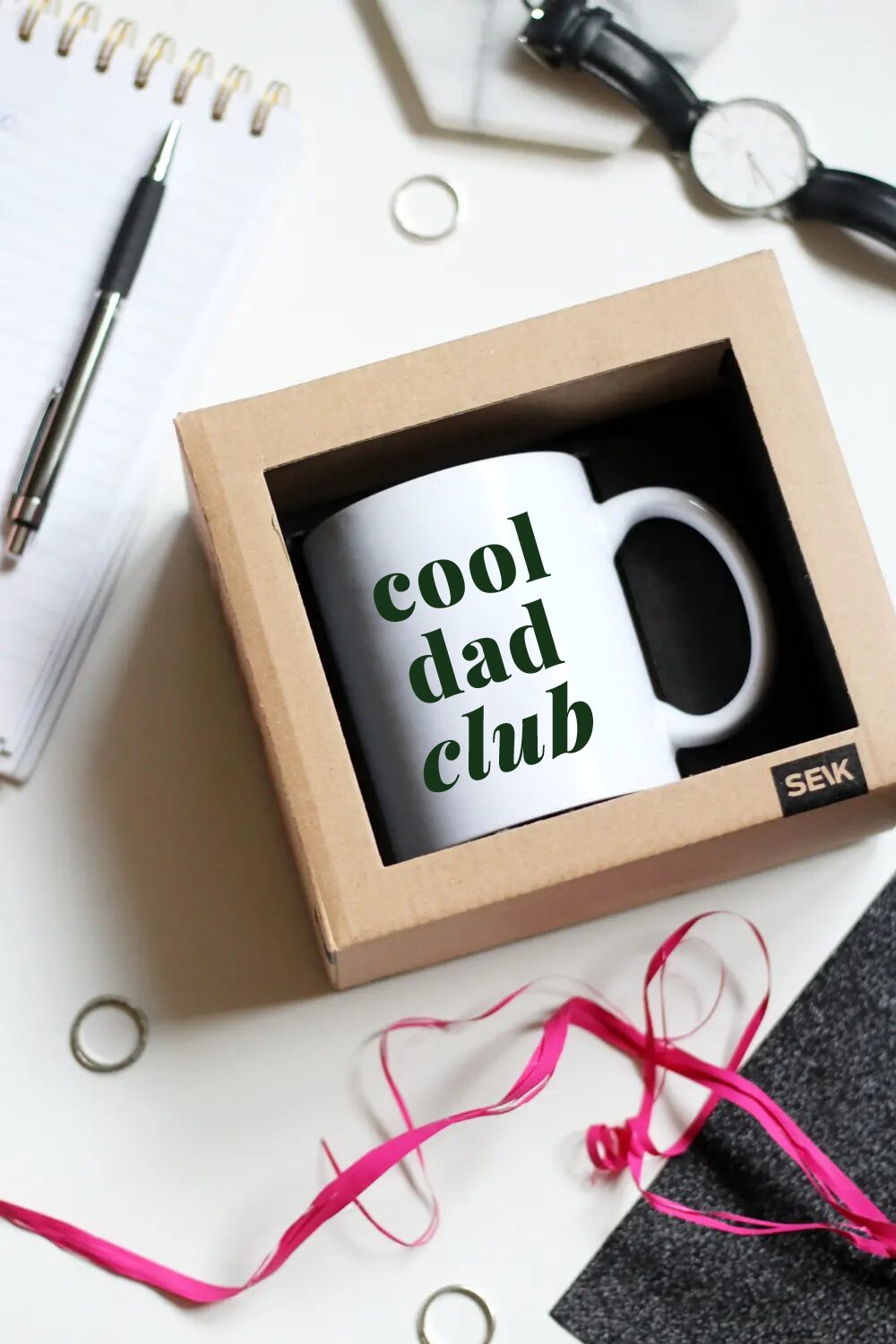 Šalica s natpisom - Cool dad club