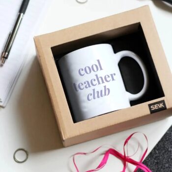 Šalica s natpisom - Cool teacher club
