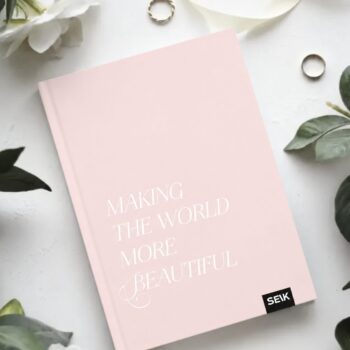 Planer veseli kalendar 2027 (a5) - Making the world more beautiful (Vertikalni raspored)